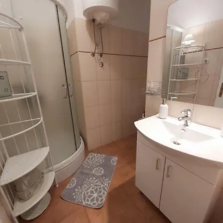 Apartman Regina *