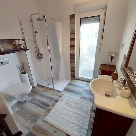 Regina Apartman Split