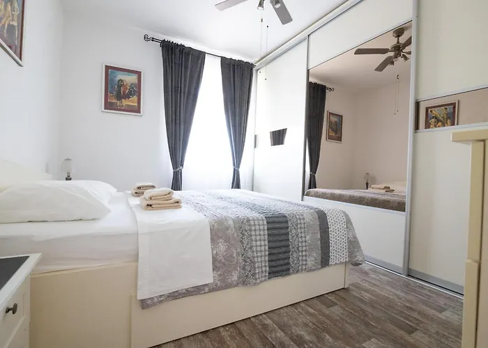 Regina Apartamento Split